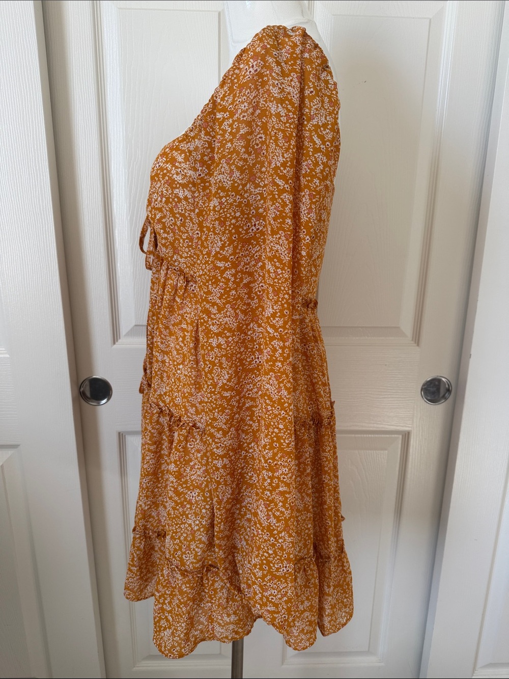 Forever 21 Tiered Floral Long-Sleeve Boho Prairie Cottagecore Mini Dress Size S - Picture 5 of 9